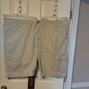 Wrangler Authentic big mens classic cargo shorts; size: 52 regular